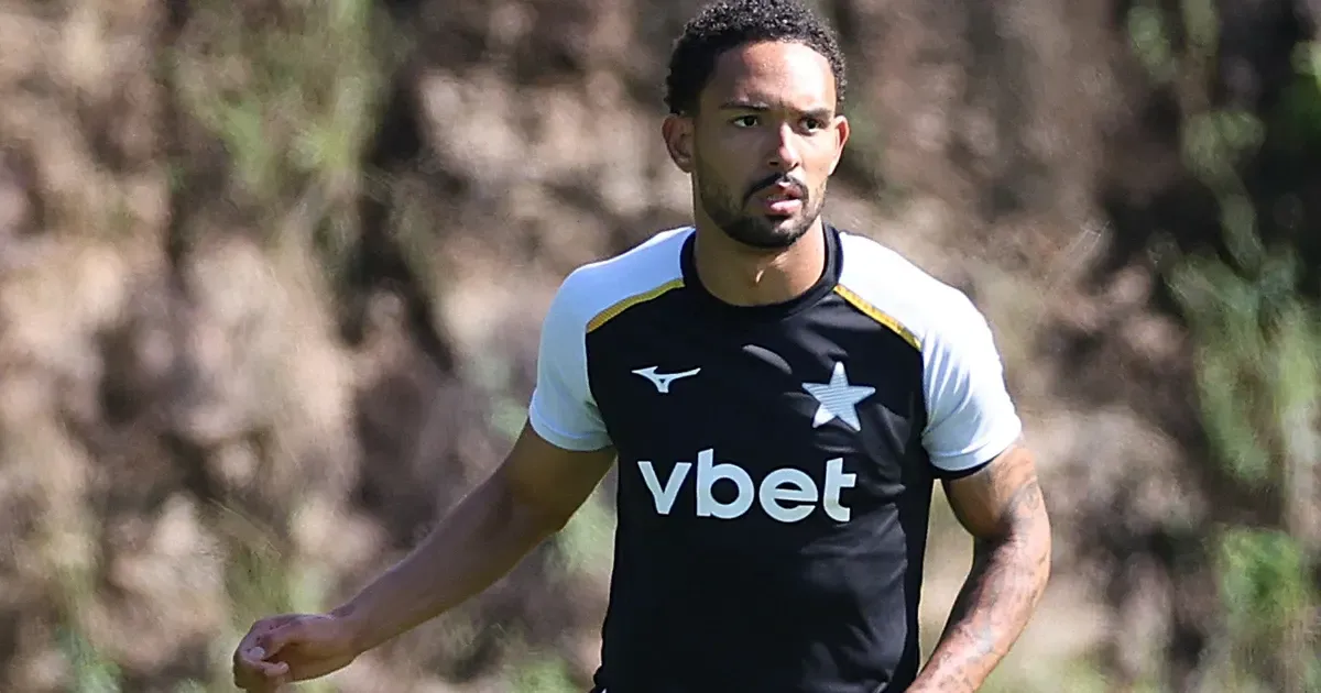 Vitinho: Botafogo precisa vencer Vitória