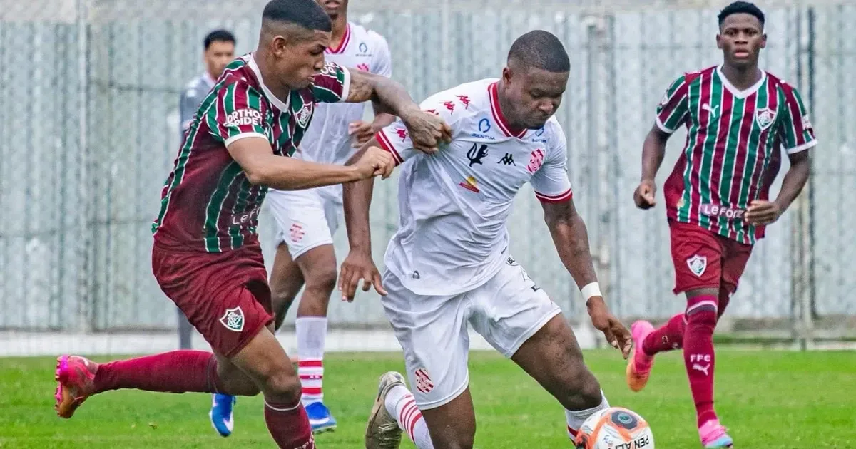 Bangu elimina Fluminense e enfrenta Botafogo na final