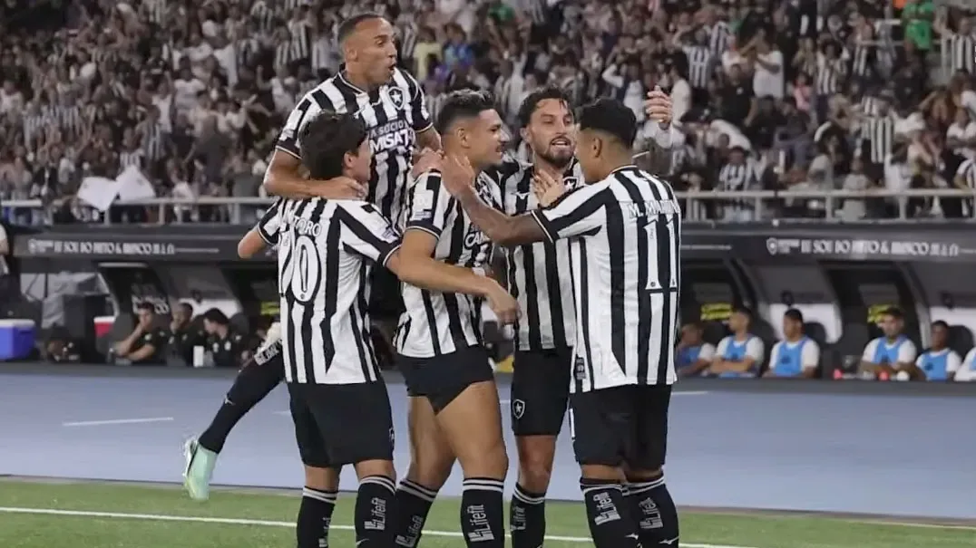 Botafogo vê chance de rebaixamento cair para apenas 2% após vitória sobre lanterna