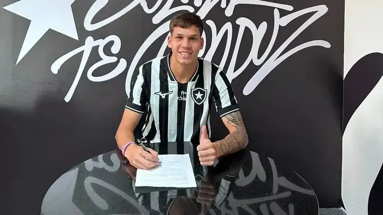 Botafogo dá chapéu no Avaí e fecha com destaque da base da Ponte Preta