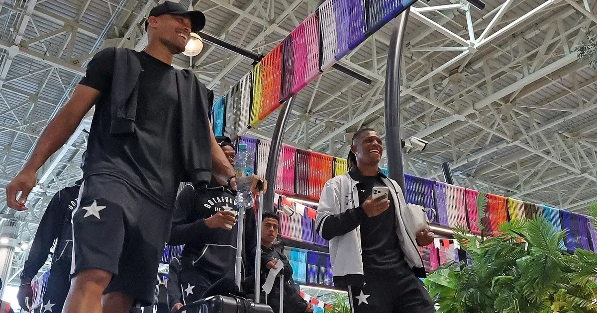 Botafogo chega a Cusco para enfrentar Cienciano