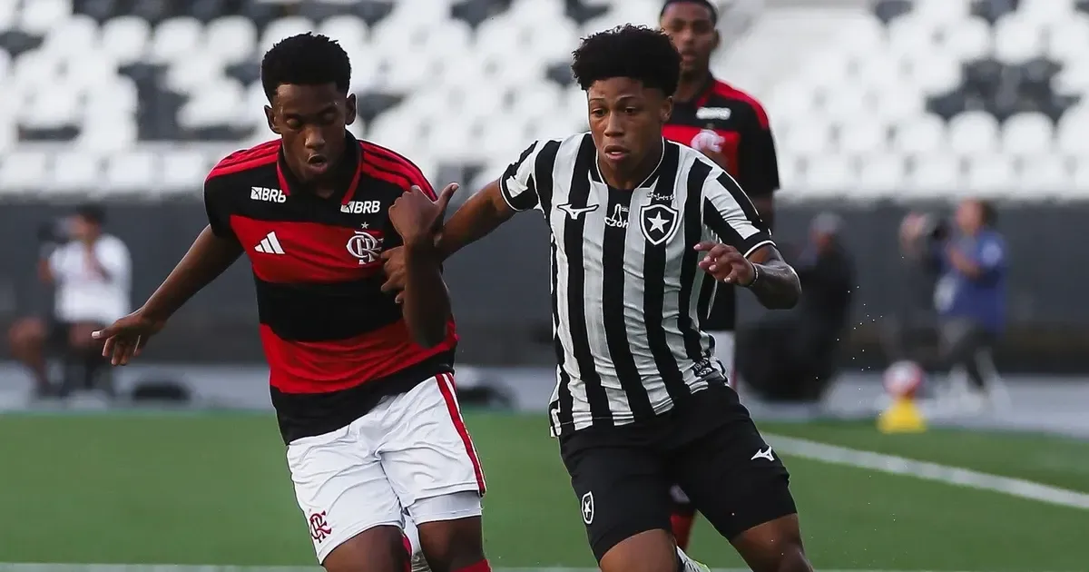 Botafogo empata com Flamengo em 2 a 2