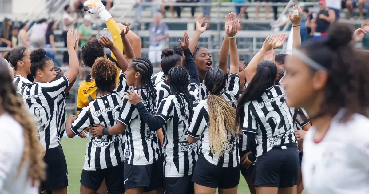 Botafogo vence Fluminense e conquista título do Carioca Feminino Sub-20