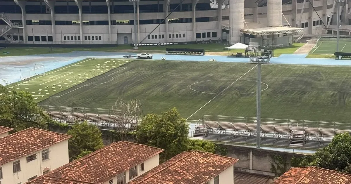 Botafogo: Campo anexo do Nilton Santos recebe manutenção
