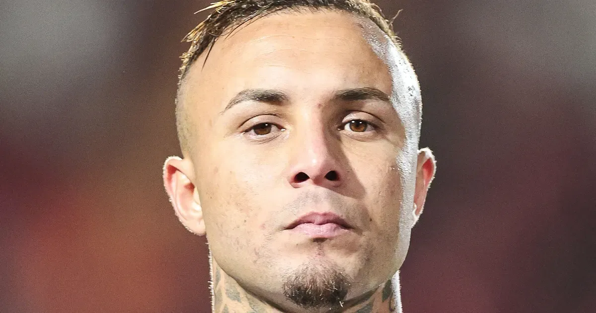 Botafogo avança na negociação com Everton Cebolinha e oferece contrato de dois anos, diz blog