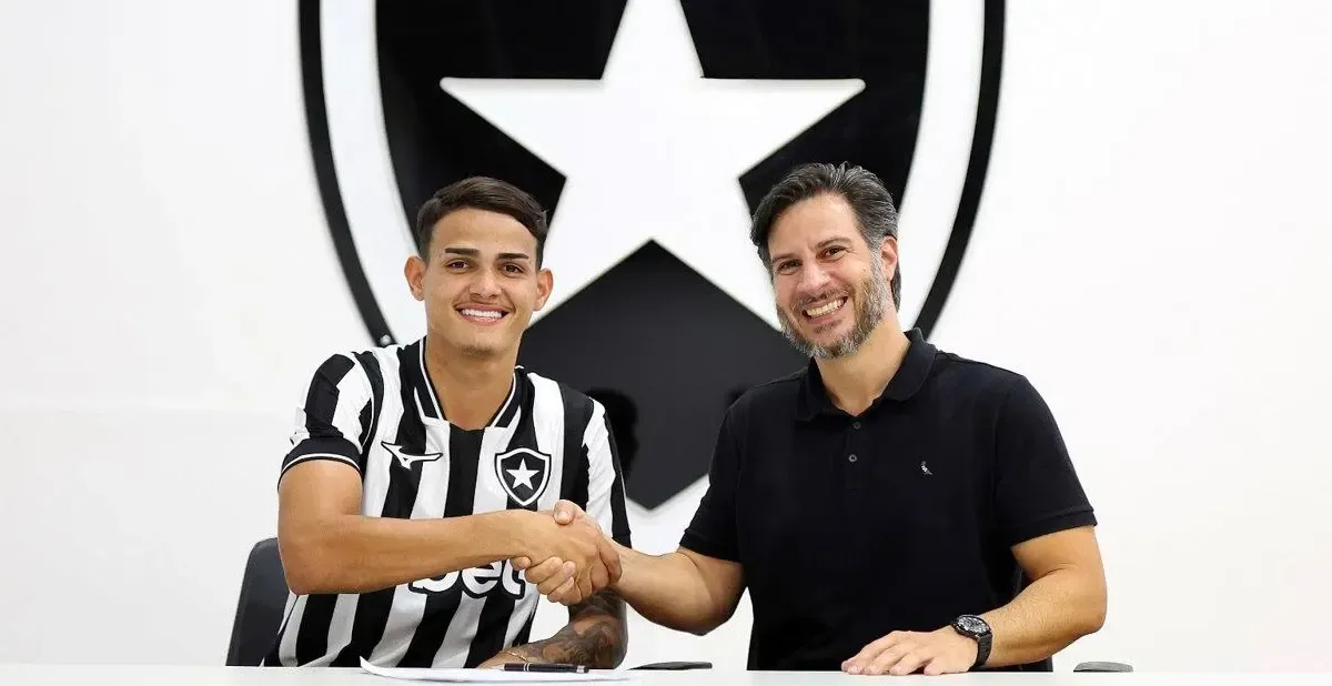 Botafogo renova com Lucas Emanuel até 2030