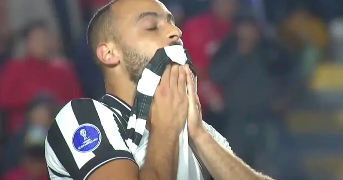 Botafogo ‘supera’ Flamengo e Athletico-PR e é o primeiro brasileiro a sofrer seis gols para um estrangeiro em torneios da Conmebol