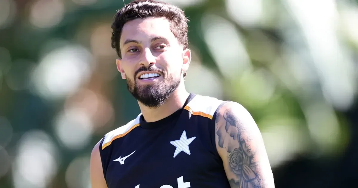 Botafogo: renovação de Alex Telles está próxima