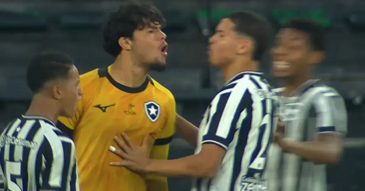 Bruninho defende mais um pênalti, e Botafogo empata com São Paulo pelo Brasileiro Sub-17; veja