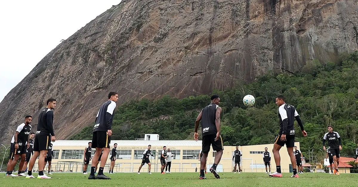 Botafogo não contrata mais jogadores em 2026