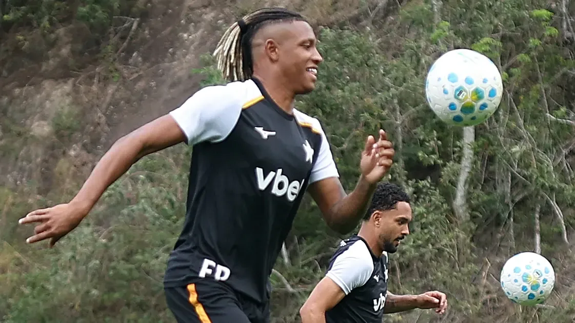 Danilo permanece no Botafogo após Copa do Mundo