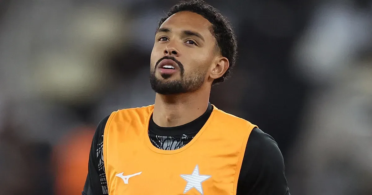 Com Vitinho e Montoro, Botafogo divulga relacionados para jogo com Coritiba; Lucas Villalba fica fora
