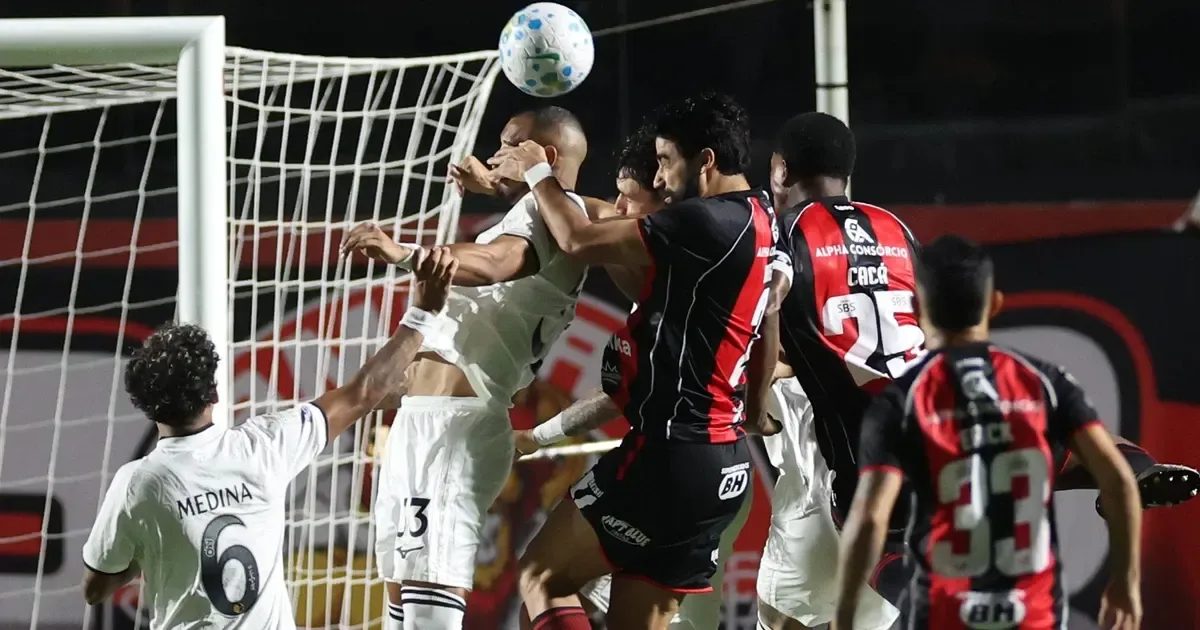 Botafogo: Franclim Carvalho na corda bamba
