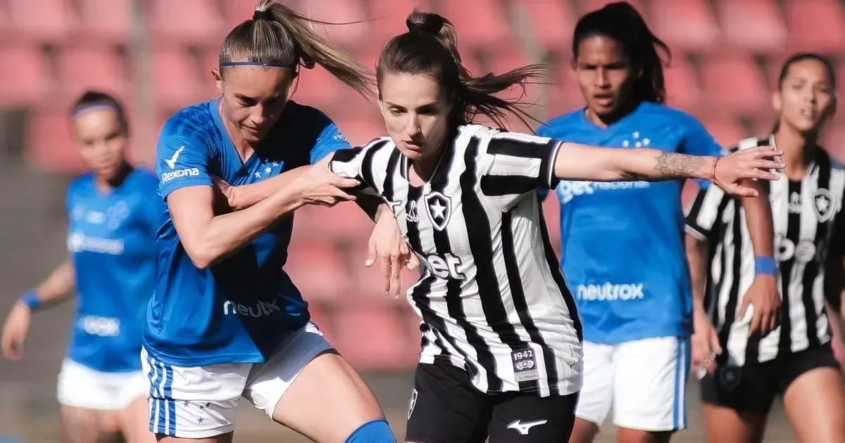 Botafogo é goleado pelo Cruzeiro e segue em último no Brasileirão Feminino