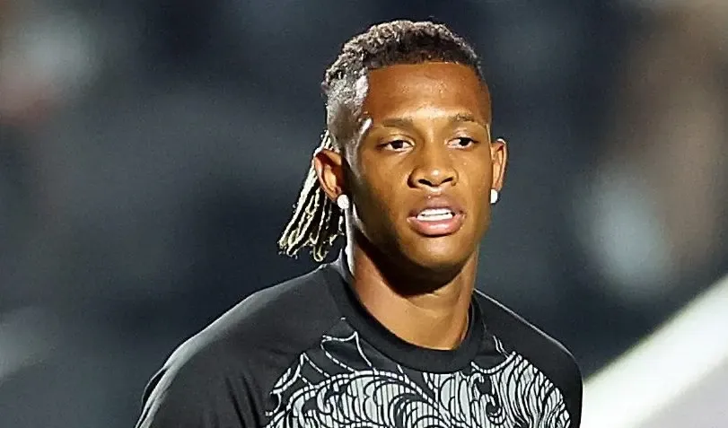 Danilo, do Botafogo, ‘perde força’ no Newcastle em busca por substituto de Bruno Guimarães