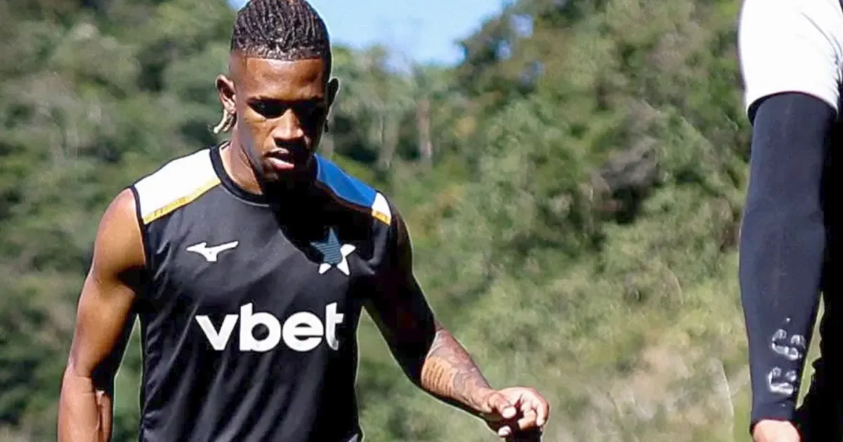 Danilo se reapresenta e treina normalmente no Botafogo após recesso da Copa do Mundo