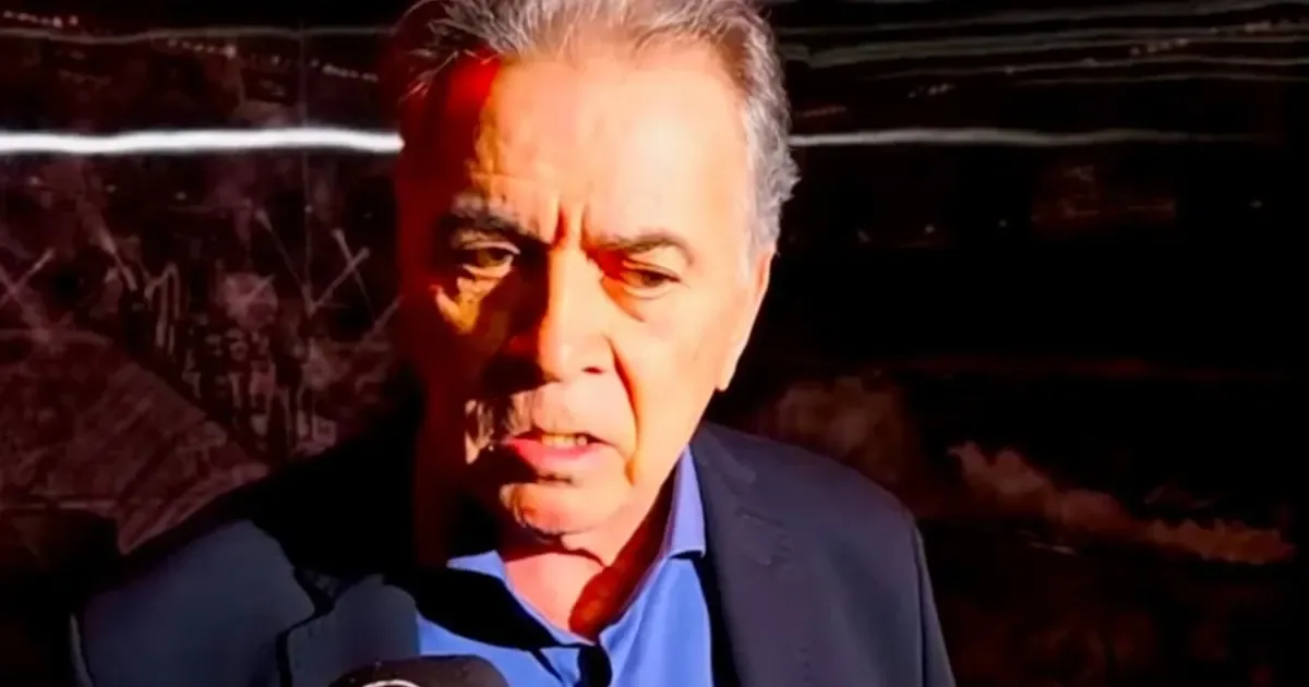 Diretor do Grêmio reclama do Botafogo ao garantir Luís Castro: ‘Doamos Nathan Fernandes e Cuiabano, porque até agora não pagaram’