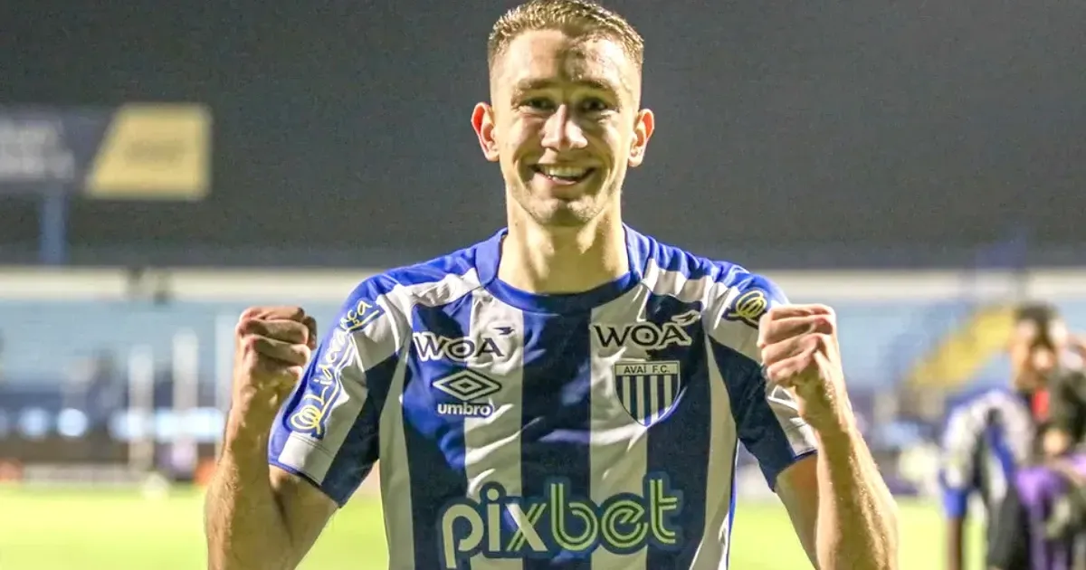 Eduardo Barroca rasga elogios a Arthur Chaves, reforço do Botafogo: ‘Muito rápido, boa bola aérea defensiva, cognitivo alto’