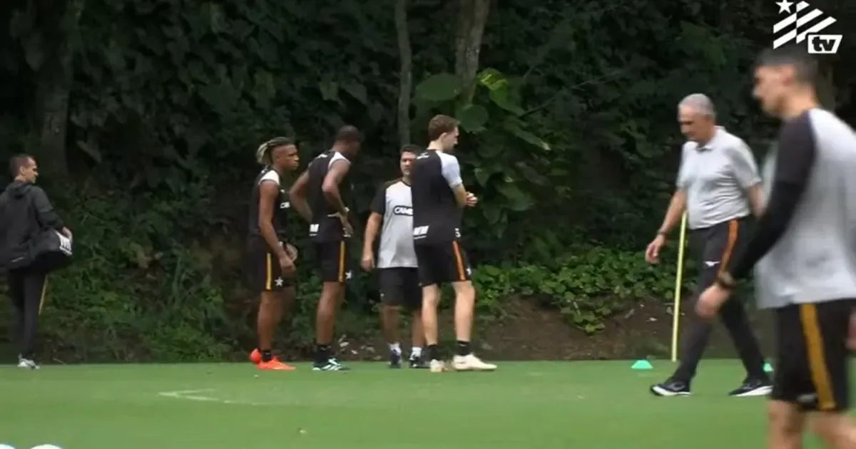 Em recuperação, Danilo, Arthur Chaves e Kaio Pantaleão treinam à parte no Botafogo