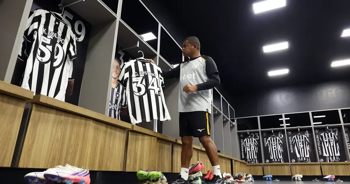 Botafogo escalado com Allan, Edenílson e Kauan Toledo para enfrentar o Athletico-PR