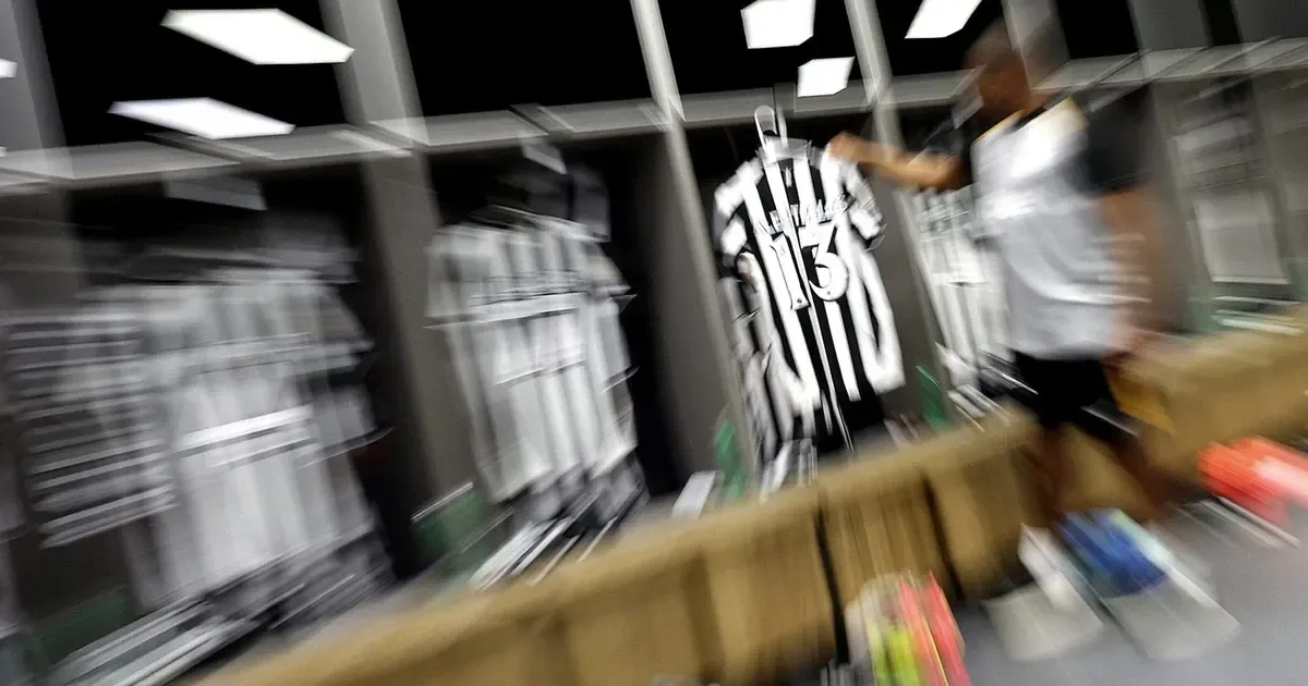 Botafogo vence com escalação de Franclim Carvalho