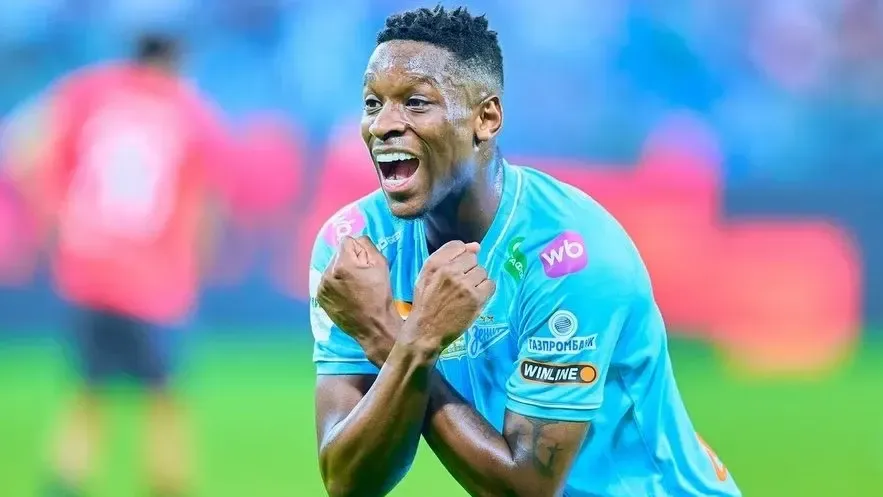 Especulado em Botafogo e Flamengo, Luiz Henrique pode permanecer no Zenit por mais seis meses, diz canal