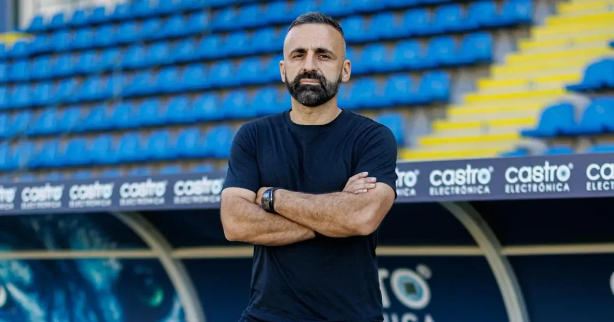 Vítor Severino é anunciado como novo treinador do Arouca