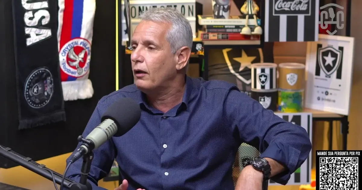 Botafogo: Vinicius Assumpção critica diretoria