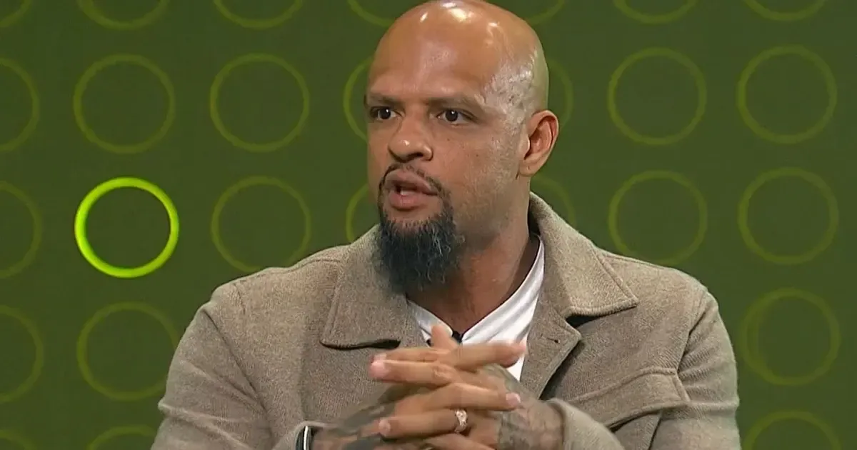 Felipe Melo enxerga ‘nó tático’ de Eduardo Baptista: ‘Tite não sabe como joga o Botafogo, precisa de uma identidade’