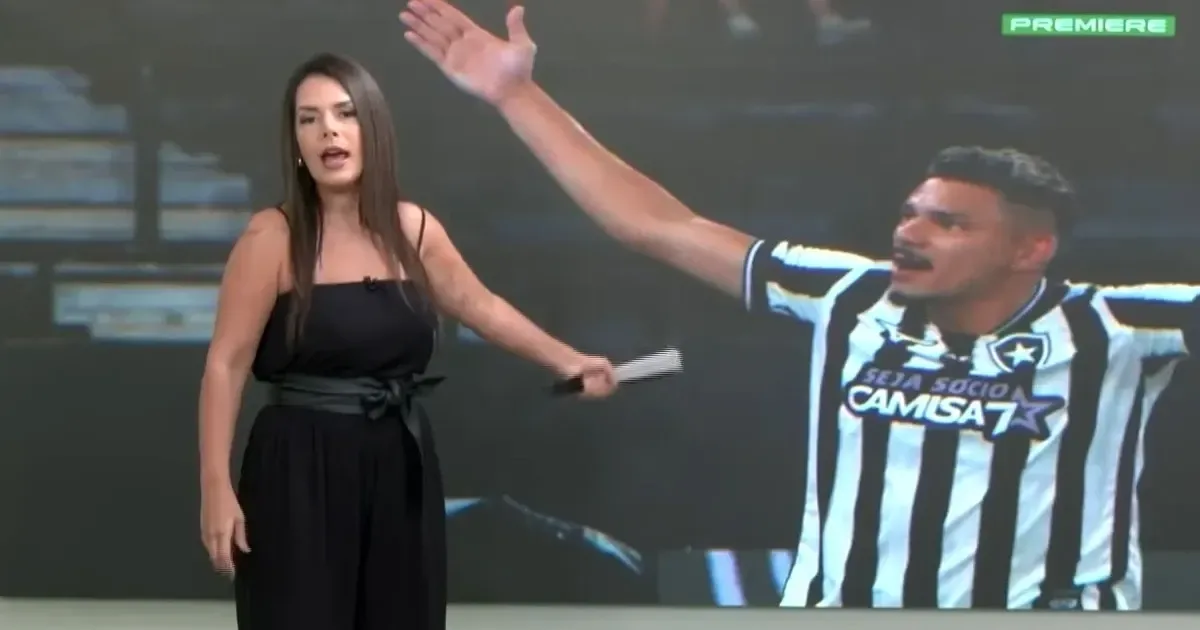 Botafogo vence Chapecoense com gol de Tiquinho Soares