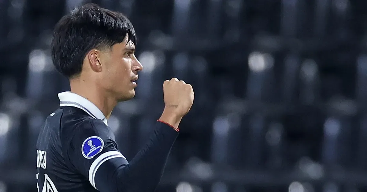Joaquín Correa está disposto a abrir mão de valores para fechar com Estudiantes e terá reunião com Botafogo, diz jornalista