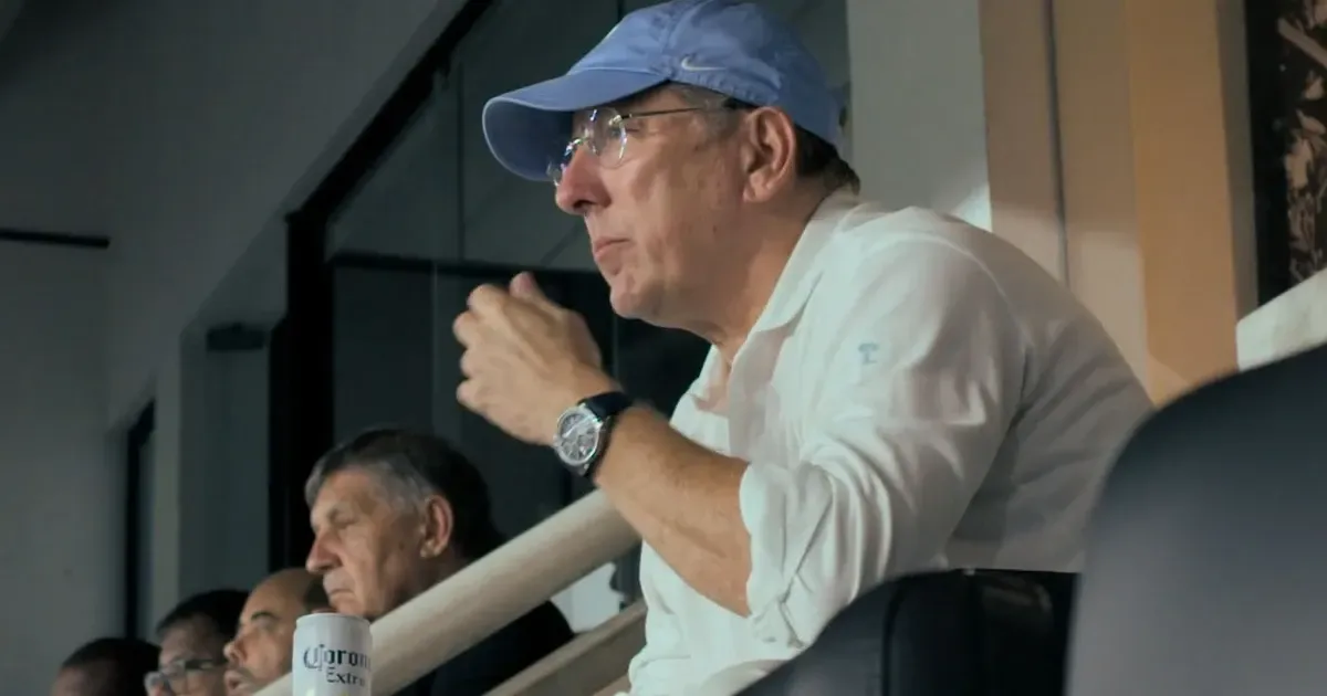 John Textor entra com ação contra Eagle na Justiça da Flórida alegando ser dono de 90% do Botafogo
