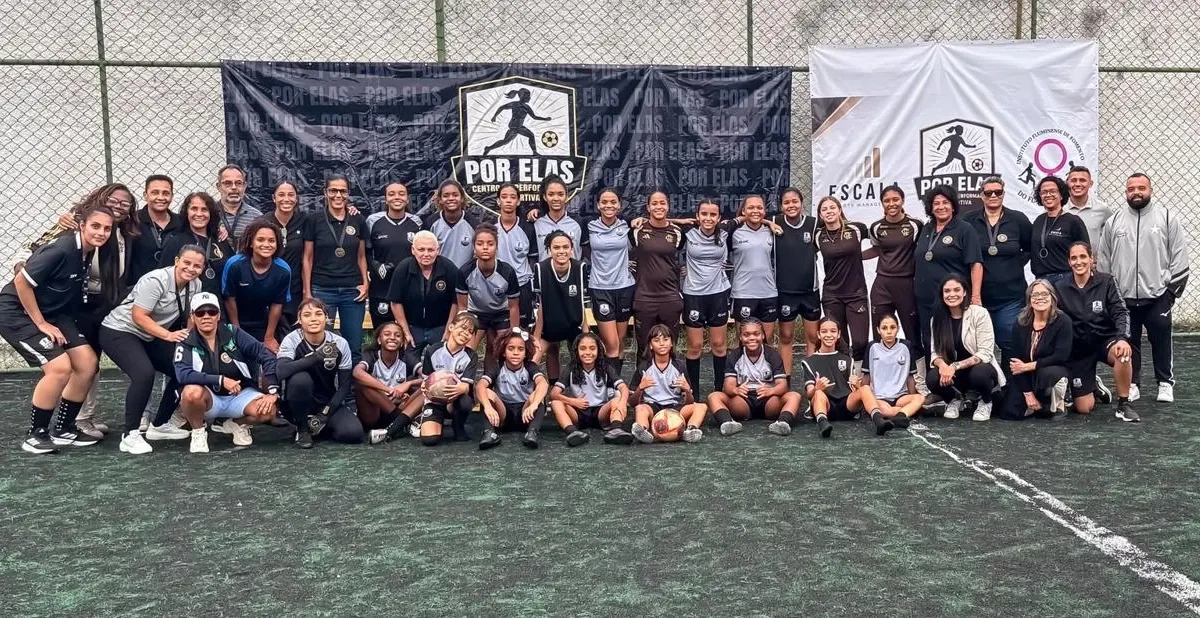 Junto das Pioneiras, Botafogo marca presença em evento de projeto social no Rio de Janeiro