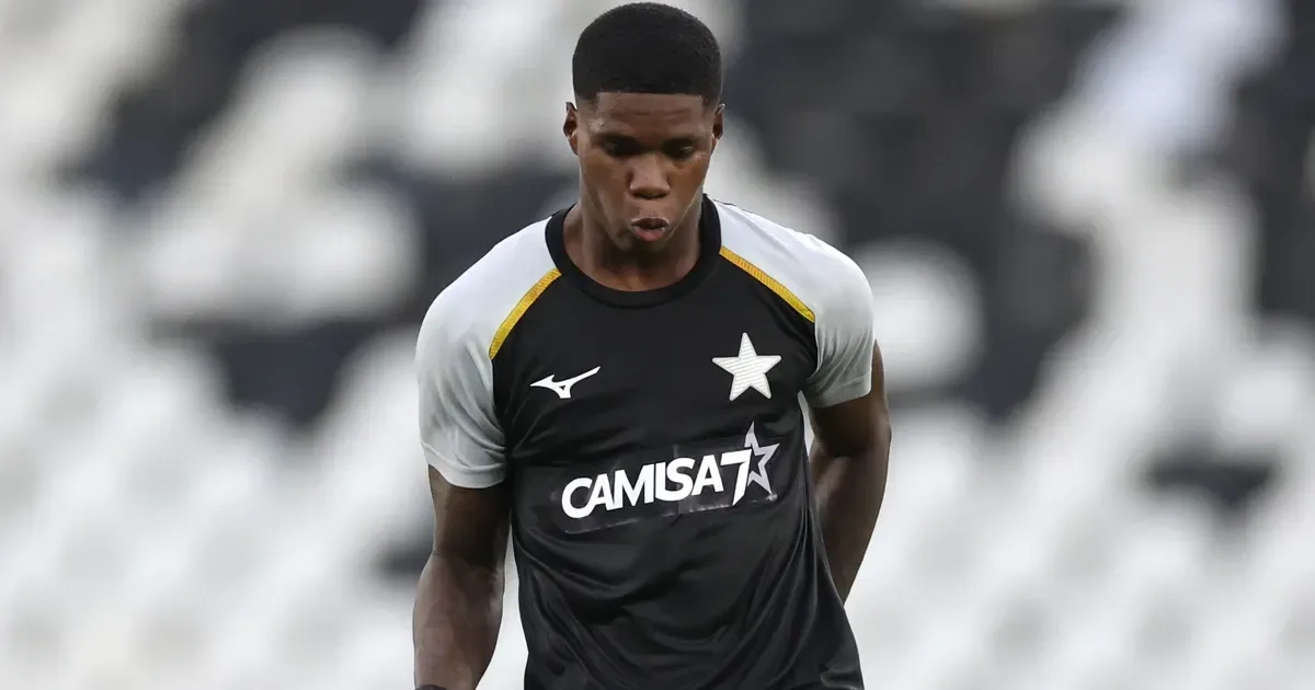 Kadir reforça sub-20 do Botafogo em duelo com Palmeiras pela Copa do Brasil da categoria