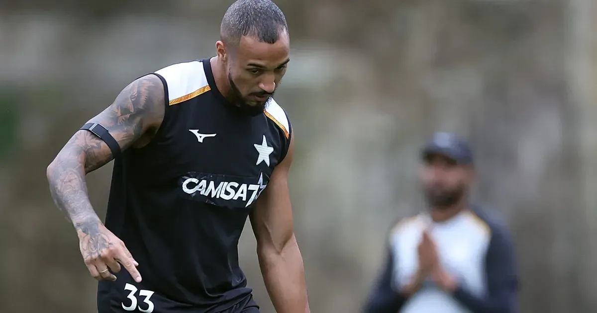 Lucas Monzón treina e pode ser mais um reforço do Botafogo contra o Internacional