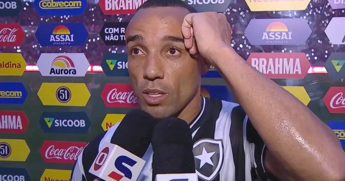 Botafogo perde para o Internacional por 3 a 0