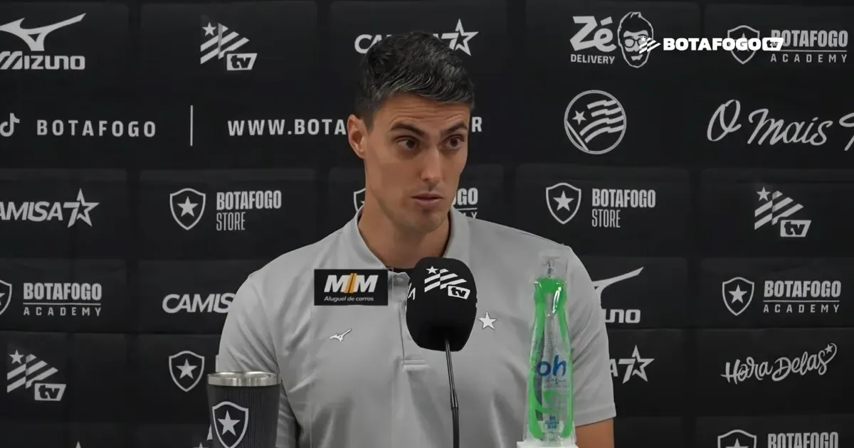 Matheus Bachi sai ‘contente, não satisfeito’ com empate do Botafogo com Coritiba e valoriza: ‘Espírito de equipe muito forte’