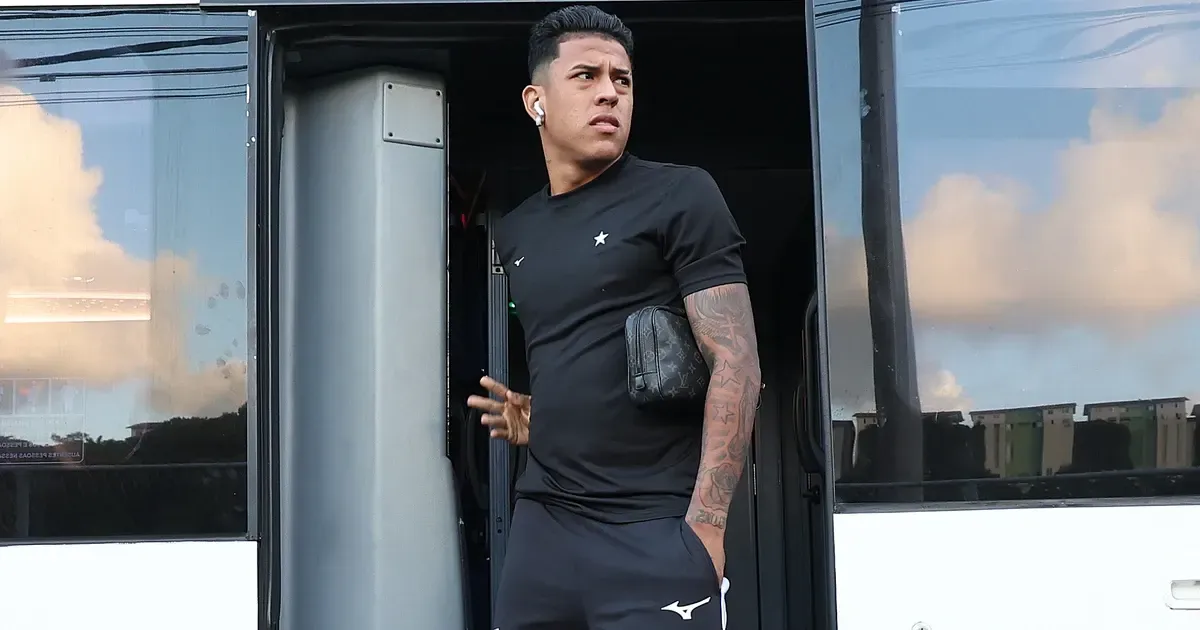 Matheus Martins deixa Botafogo por €7 milhões