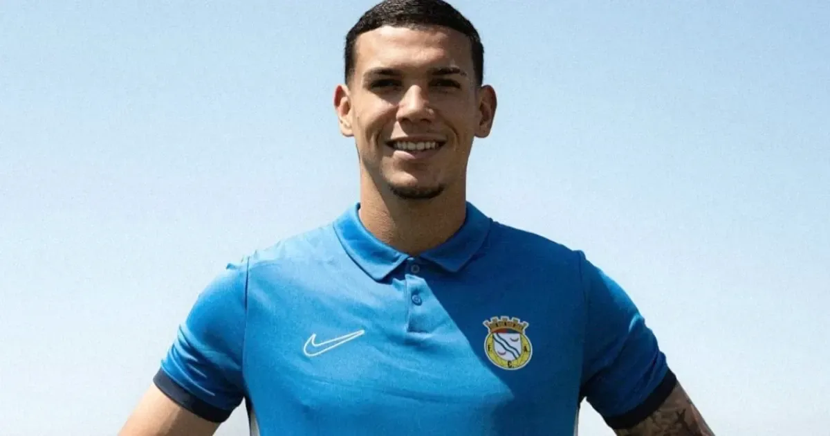 Palmeiras inclui Naves na negociação por Danilo