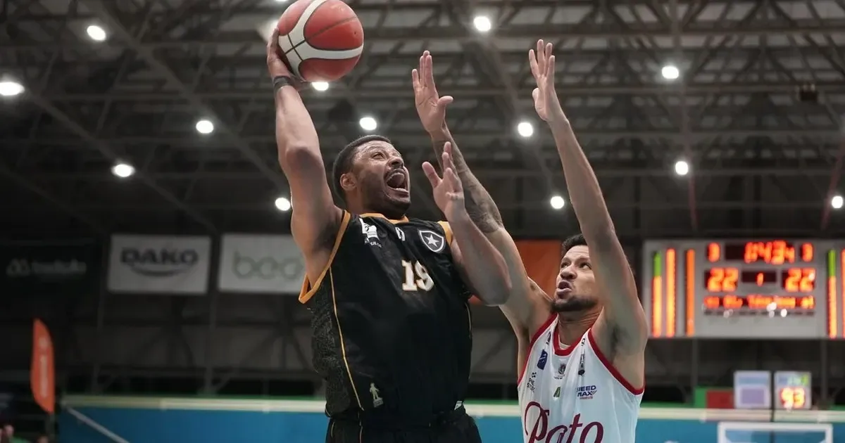 Botafogo sofre virada no minuto final e perde para o Pato Basquete no NBB