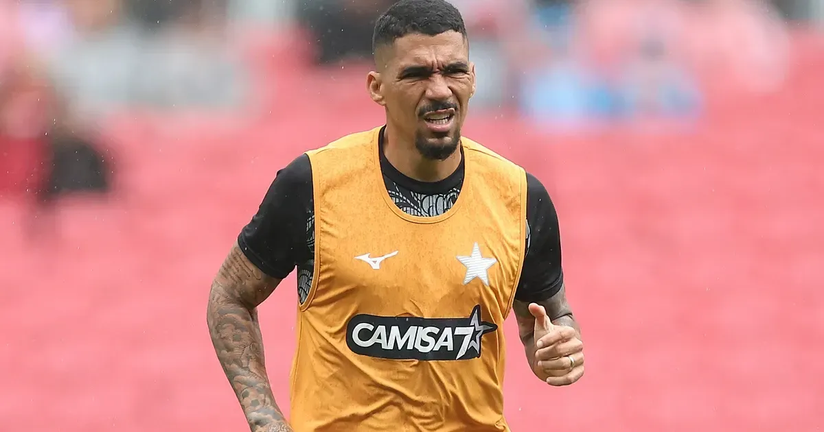 Tite prioriza antiguidade e hierarquia no Botafogo