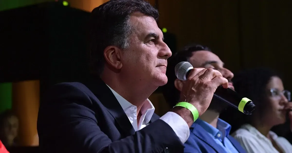 Após presidente chamar Botafogo de ‘caloteiro’ e ironizar recuperação judicial, Vitória toma transfer ban da Fifa