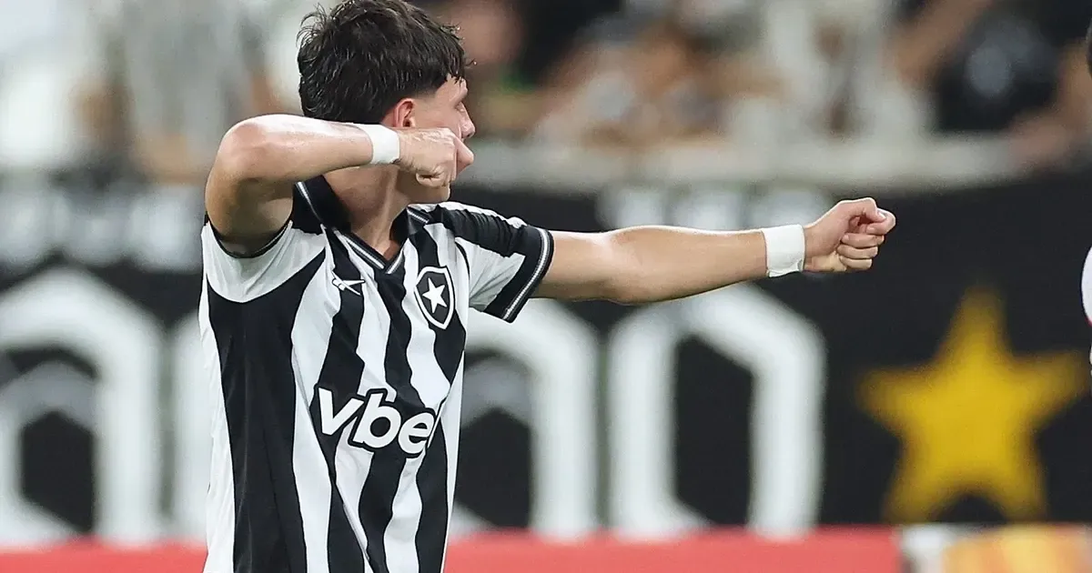 Projeto inicial para Montoro no Botafogo envolvia ida para o Lyon; ex-dirigente conta impactos de ruptura de multiclubes
