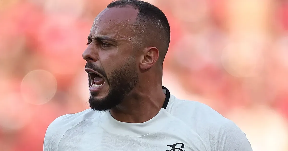 Tigres faz proposta de US$ 8 milhões ao Botafogo por Arthur Cabral