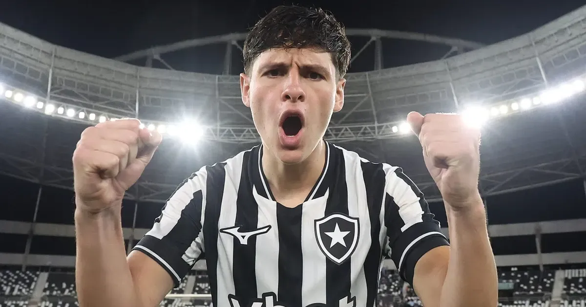 Raphael Rezende cita ponto para adaptação de Montoro no Botafogo e diz: ‘Tecnicamente, é indiscutível’