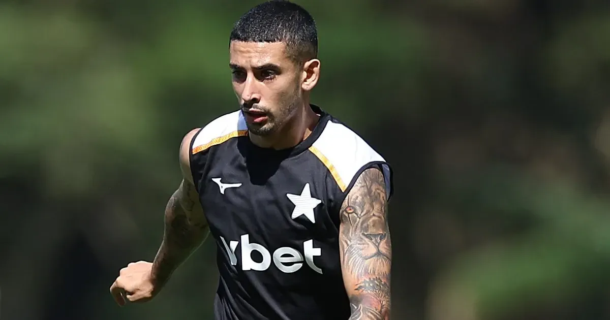 Santi Rodríguez fica fora de Botafogo x Fluminense por opção; Franclim conversou com jogador