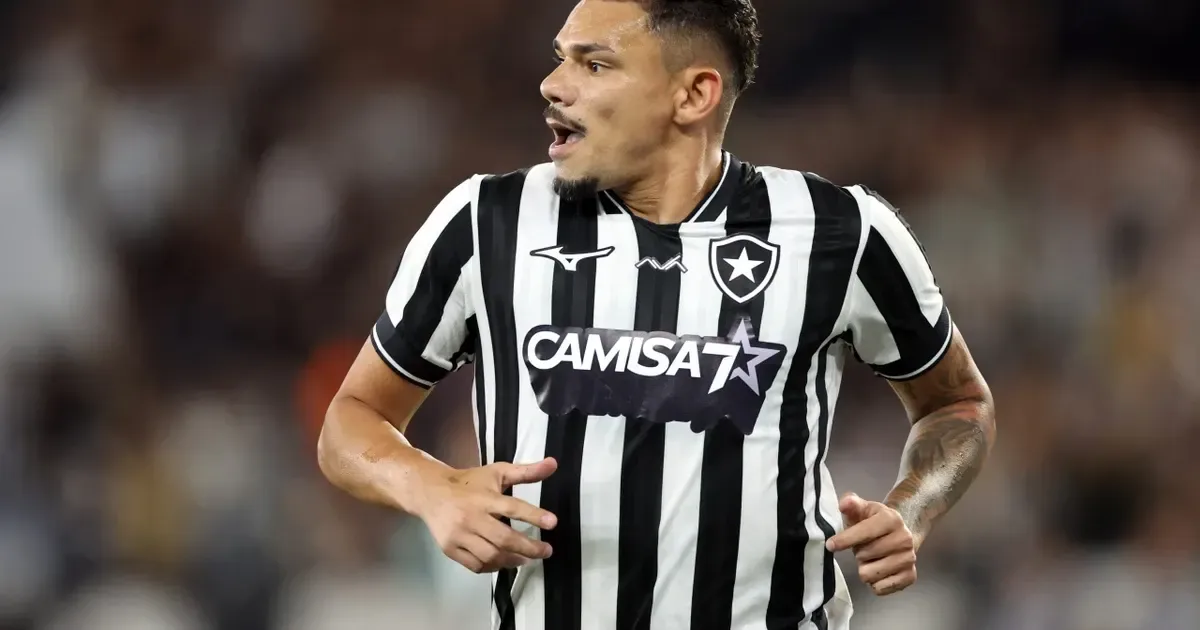Tiquinho Soares, Gabriel Batista e evolução com Tite: narrador vê pontos positivos no Botafogo