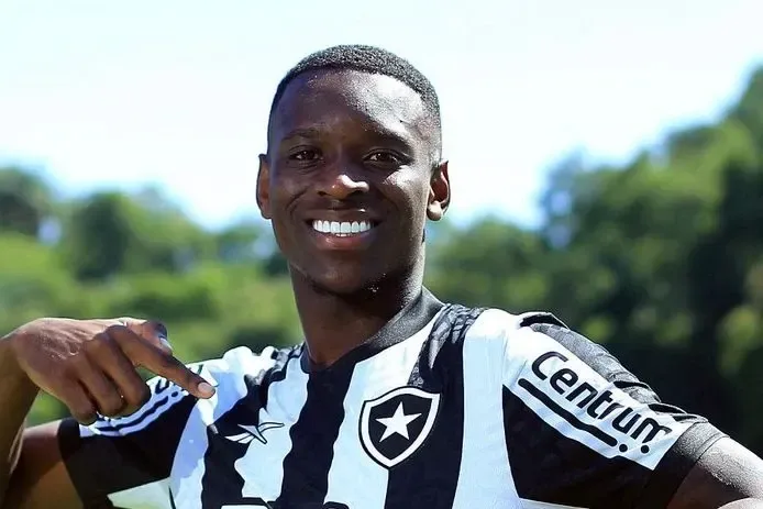 Zenit pede € 35 milhões por Luiz Henrique