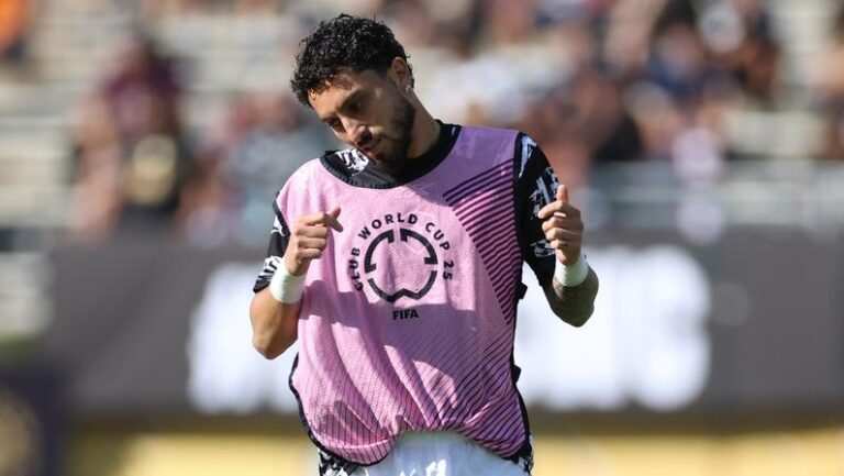 Mudança De Última Hora? Alex Telles Sente Desgaste, E Cuiabano Pode Ser A Novidade No Botafogo Contra O Atlético