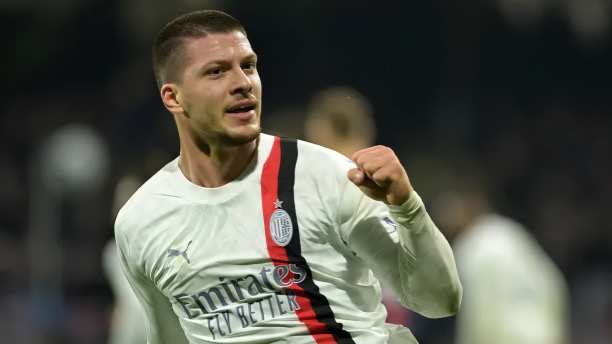 Cruz Azul Oferece R$ 2,1 Milhões Mensais A Luka Jović; Botafogo Na Disputa
